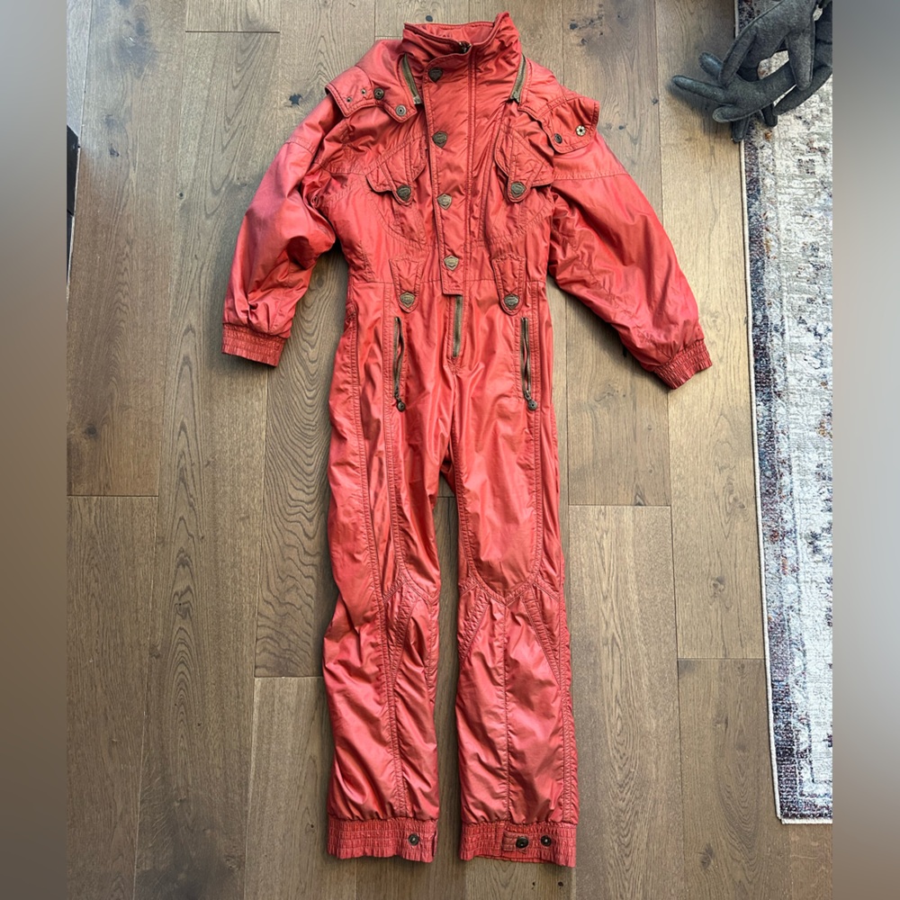 Women’s Emmegi Vintage Ski Suit Onsie size 36 in Red